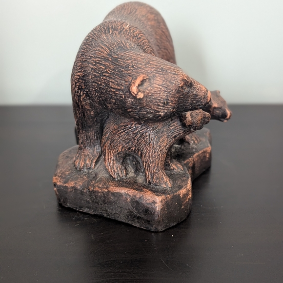 Hand Crafted Bear Family Sculpture - Picture 9 of 15